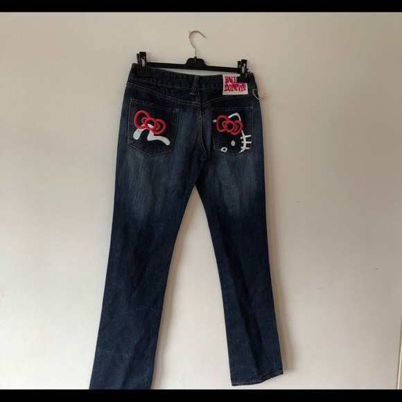 Hello kitty X evisu lowcut jeans - Picture 4 of 4